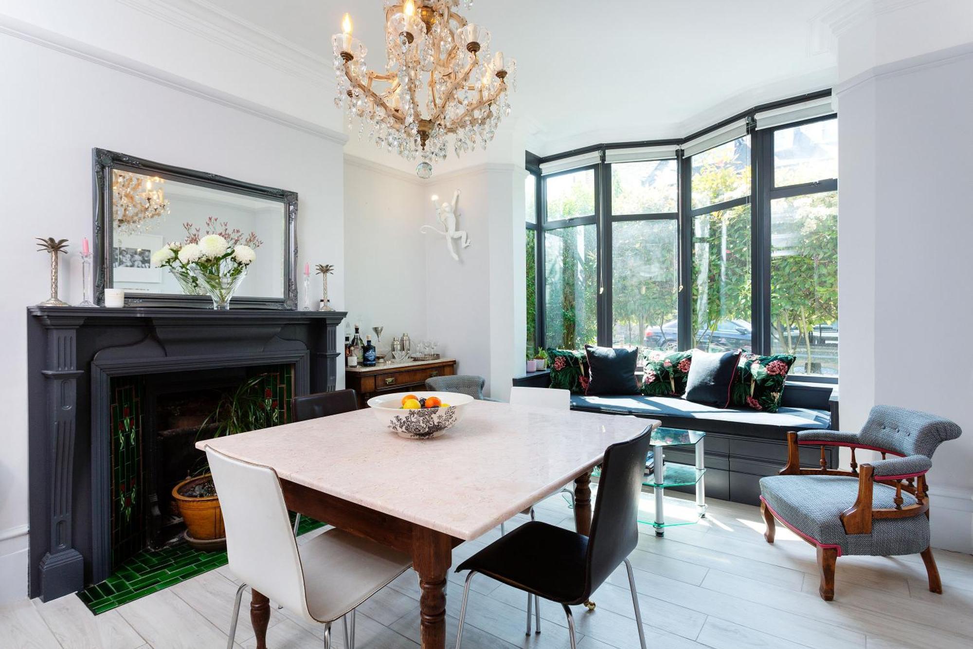 Veeve - Parkland Perfection Ferienhaus